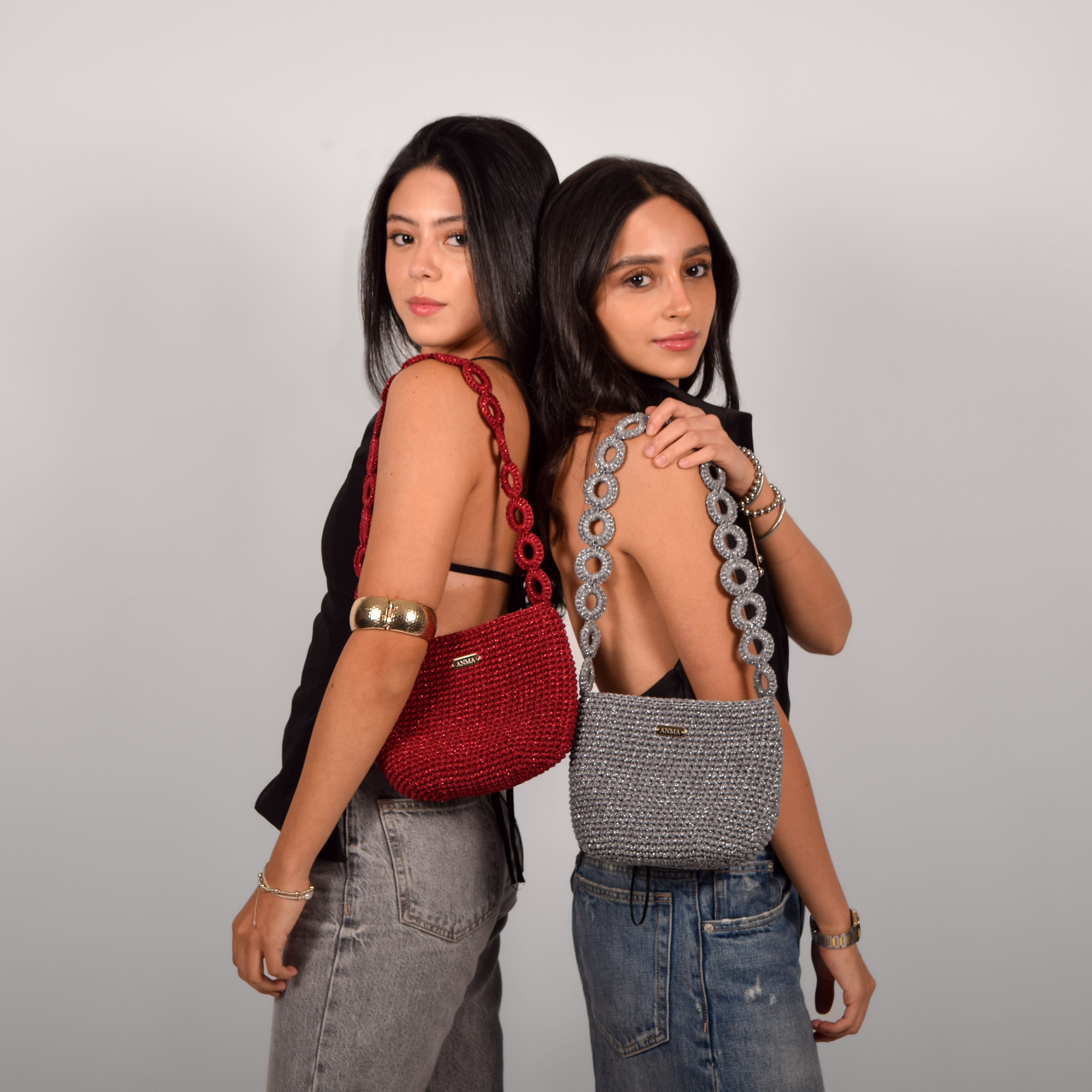 Essentials | Shoulder Bag